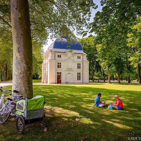 Gite Le Petit Puits A Richelieu Exterior photo